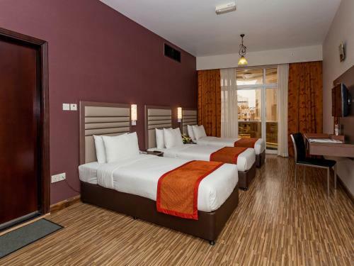 Florida International Hotel