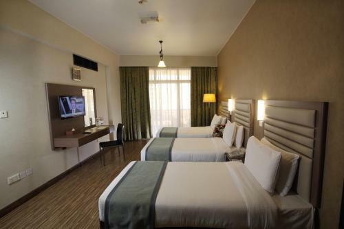 Florida International Hotel