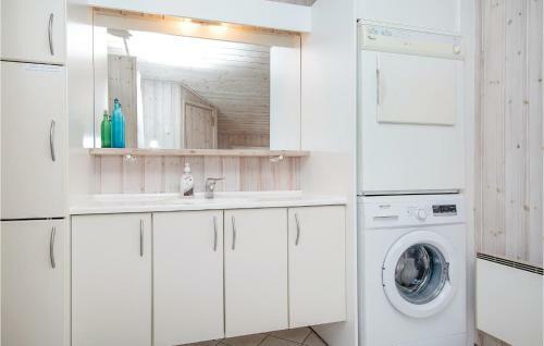 Holiday Home H�jlandet