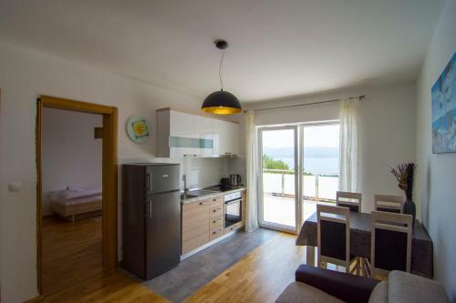 Villa Nikola - Big Terrace Apartments