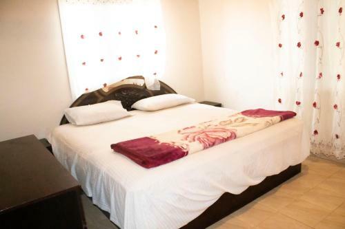 Hostal Thefamily Apartments