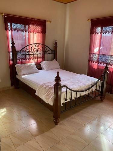 Hostal Thefamily Apartments