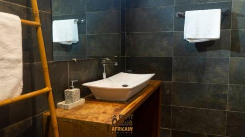 Bed & Breakfast O Petit Club Africain Dakar