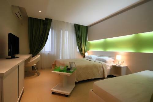Hostal Domador Rooms & Apartments
