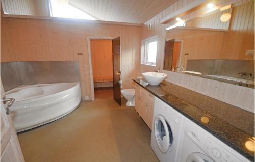 Holiday Home Kaskelotvej III