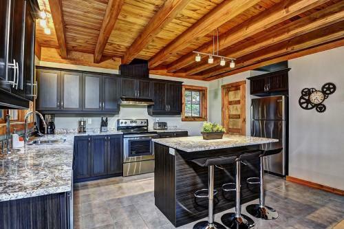 36- Chalet � Louer � Stoneham