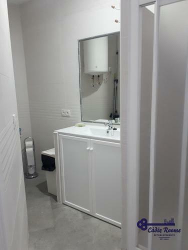 Cadiz Rooms