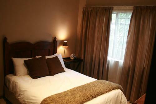 Hostal Douglas Villas