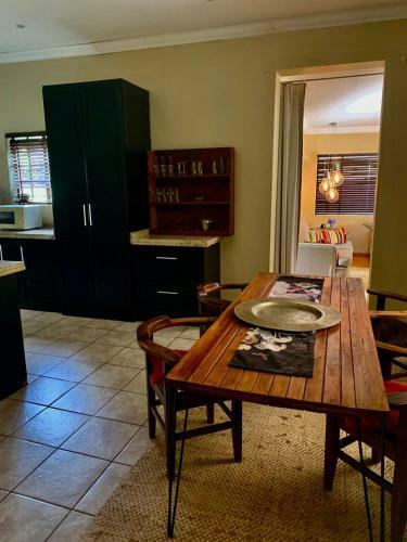 Hostal Douglas Villas