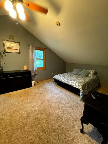 Peaceful Wooded Getaway - Near Mille Lacs