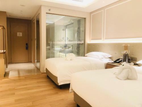 Hotel ????????
