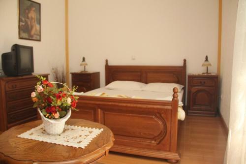 Apartamentos Guest House Monica