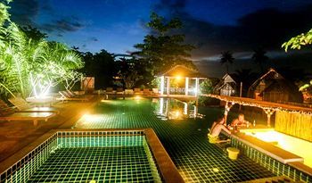 Hotel Soontreeya Lanta