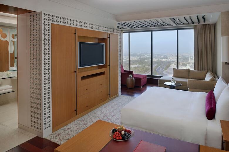 The H Hotel