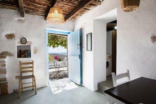 Vatha Traditional Cottage With A View