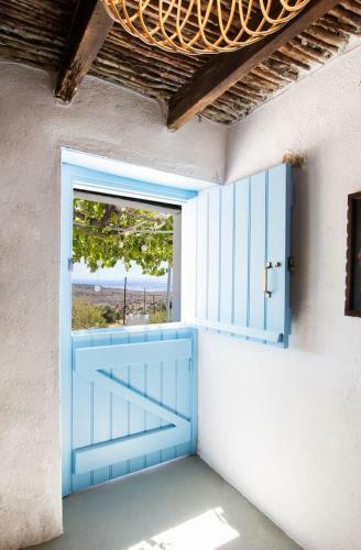 Vatha Traditional Cottage With A View