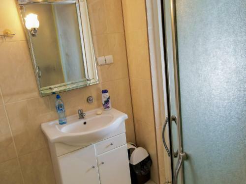 Hostal Tanie Noclegi Krysia Falsztyn