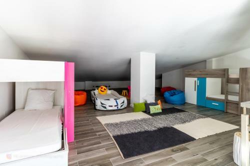 Home Beach Dream House