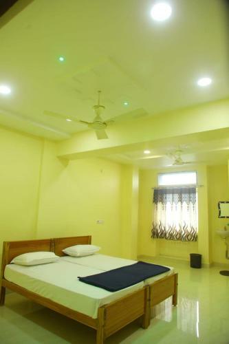 Hotel Oyo 82996 Sri Durga Luxury Rooms