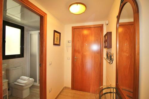 Apartamento Al24 D�plex 300 M Playa Fenals, Costa Brava