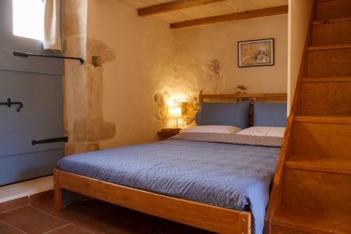 The Stone House In Aspro