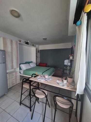 Apartamento Monoambiente Libertad E Independencia, Barrio La Perla