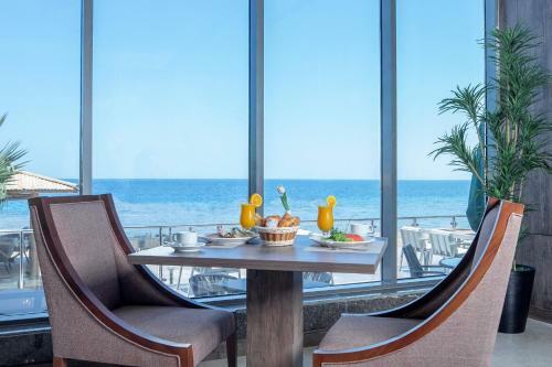 Waves Hotel