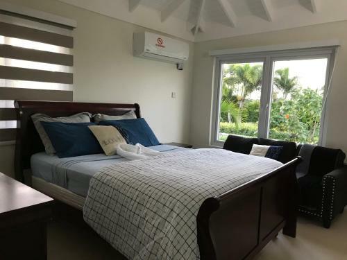 Villa Sweet Oasis