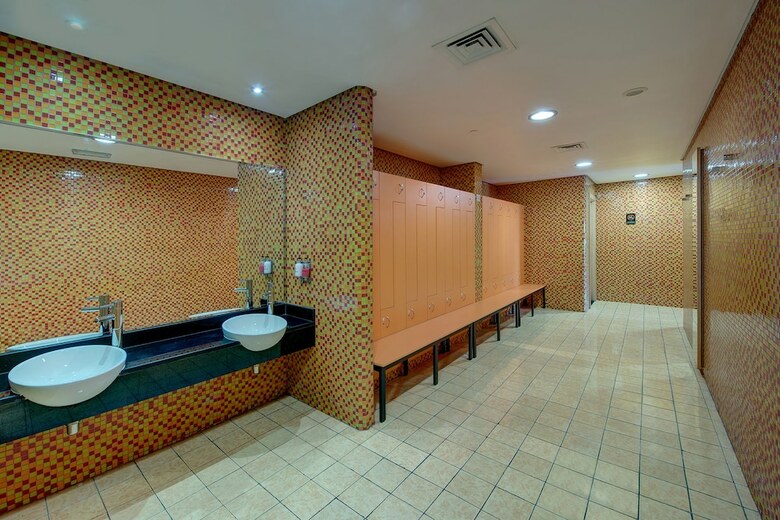 Al Khoory Executive Hotel, Al Wasl
