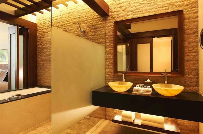 Hotel Sofitel Dubai The Palm Resort & Spa