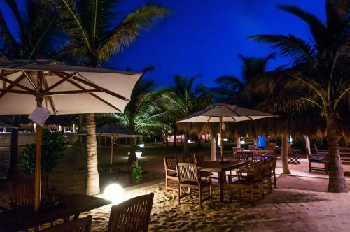 Hotel Dolphin Beach