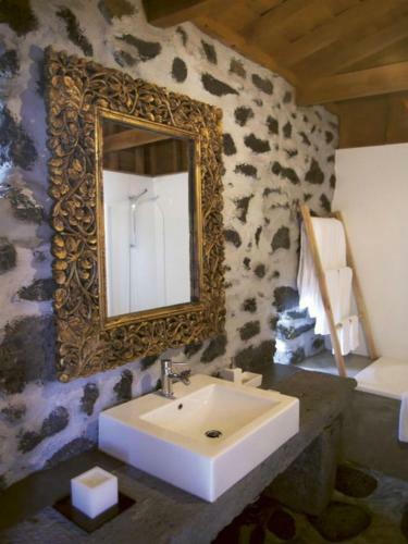 Bed & Breakfast Pocinhobay