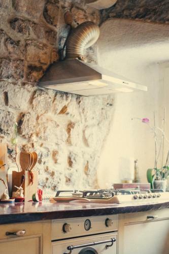 Authentic Boka House With Artistic Soul