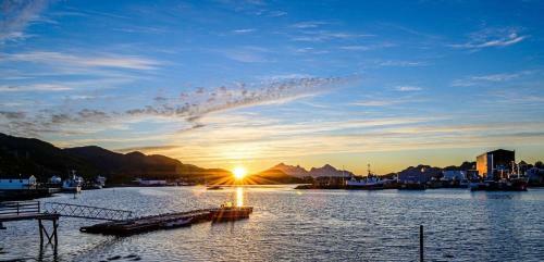 Apartamento Lofoten Hostel Ballstad - The Blue Pearl