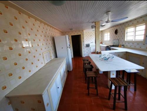 Casa Del Mar, 6 Su�tes. 400 M Da Praia Gerib�