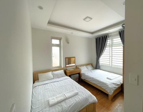 Hotel B� B� House