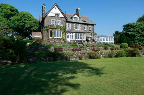 Sawrey House Hotel & Restaurant