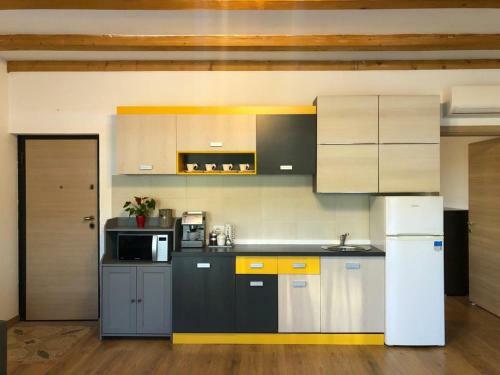 Nona House