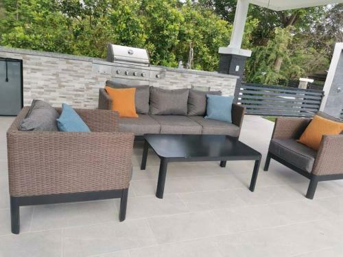 Villa Private House With Pool.10 Min Walk To Penca Beach