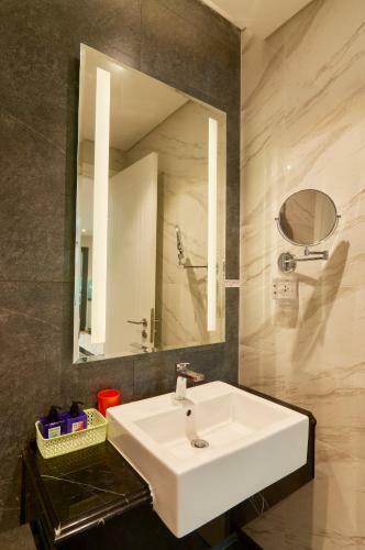 Apartamento C?n H? Cao C?p Altara 76 Tr?n H?ng ??o
