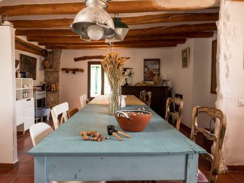 Majestic Holiday Home In Benabarre With Balcony