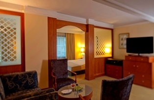 Hotel Radisson Blu Martinez