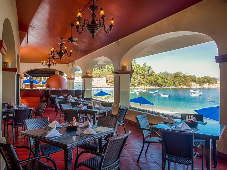 Hotel Barcel� Puerto Vallarta