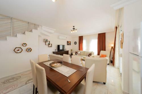 Astonishing Villa With 3 Shared Pools In Alanya Antalya