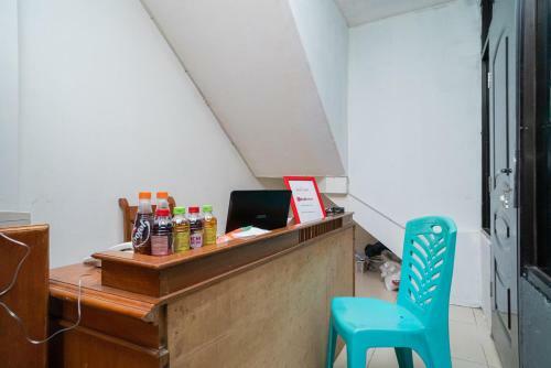Hotel Reddoorz @ Aralia Harapan Indah
