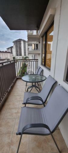 Bed & Breakfast Serene Casita Tagaytay