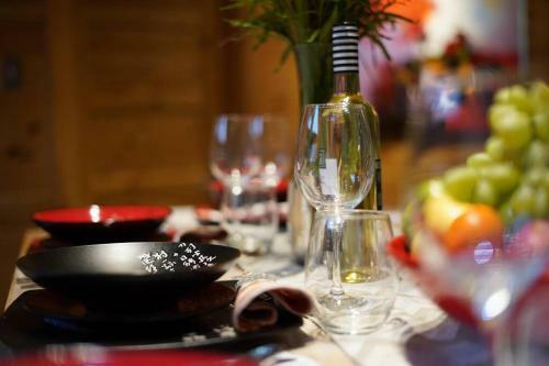 Wonderfully Crafted Chalet With Love To Perfection!