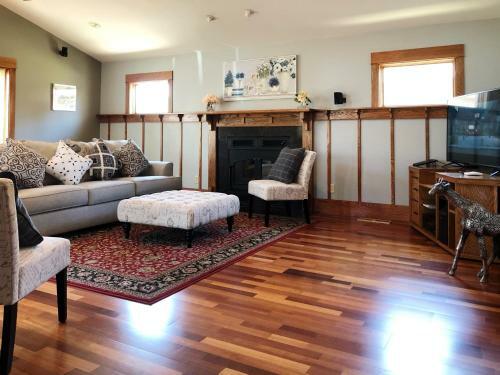 @ Marbella Lane - Classic & Elegant Home In Sj