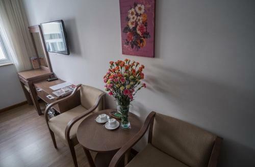 Song Hung Apartments