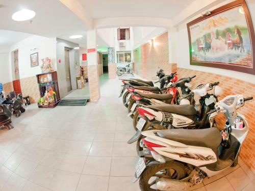Hung Anh Hotel
